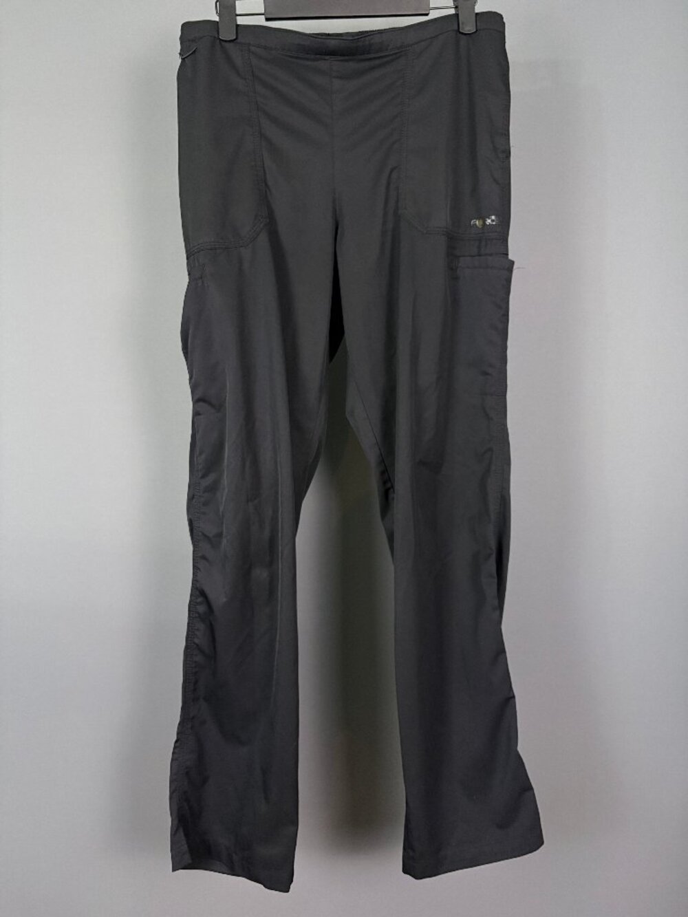 Carhartt Force Black Cargo Scrub Pants Women’s Medium Regular